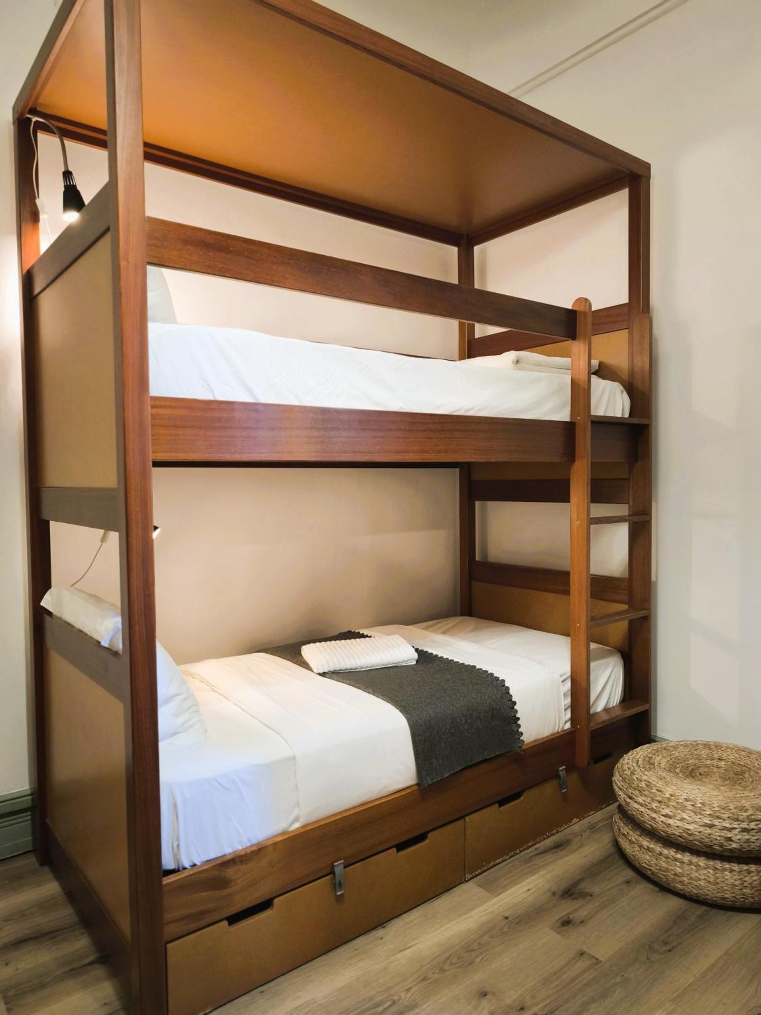 Ey Lisbon Guesthouse Екстериор снимка