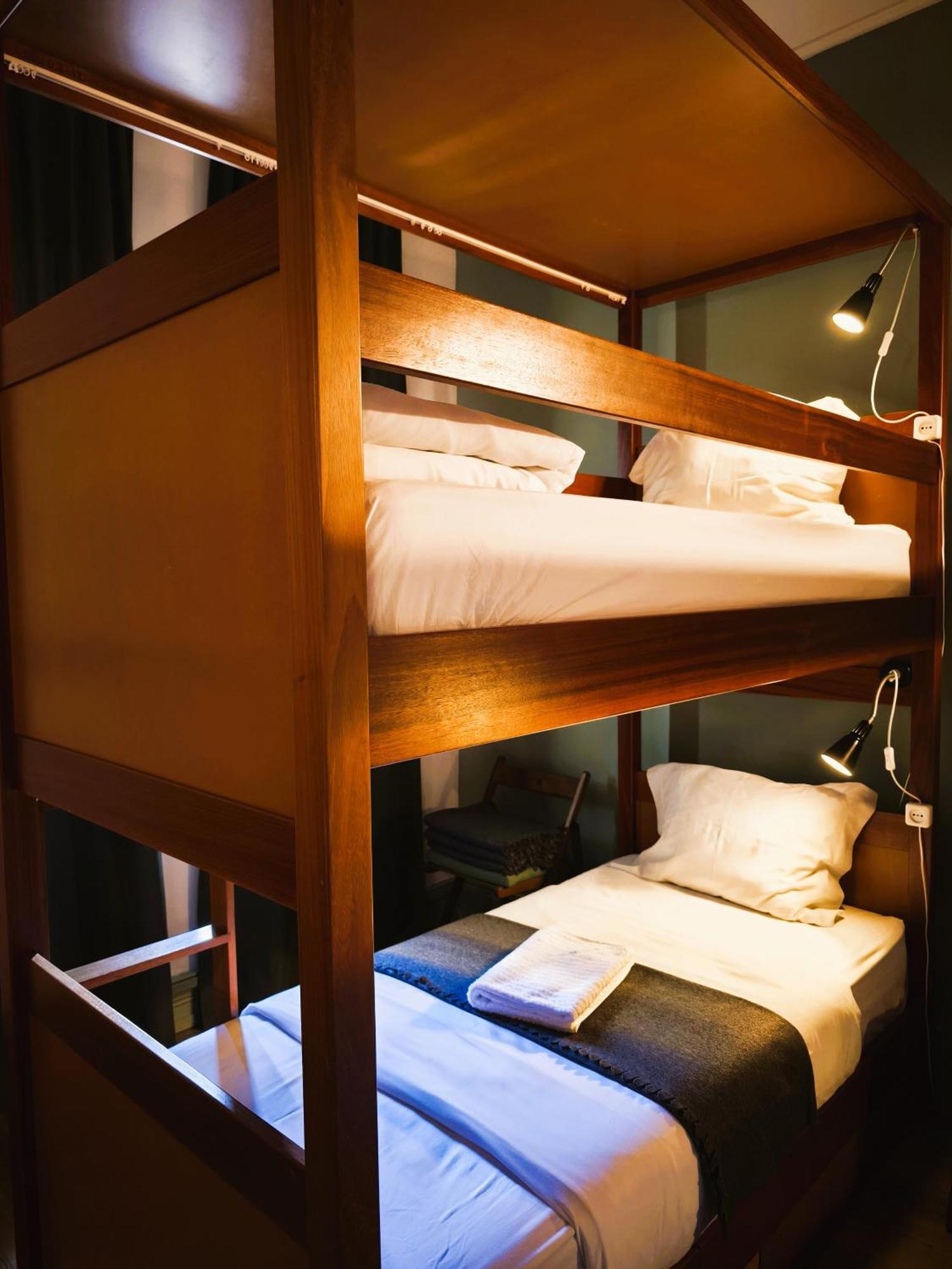 Ey Lisbon Guesthouse Екстериор снимка