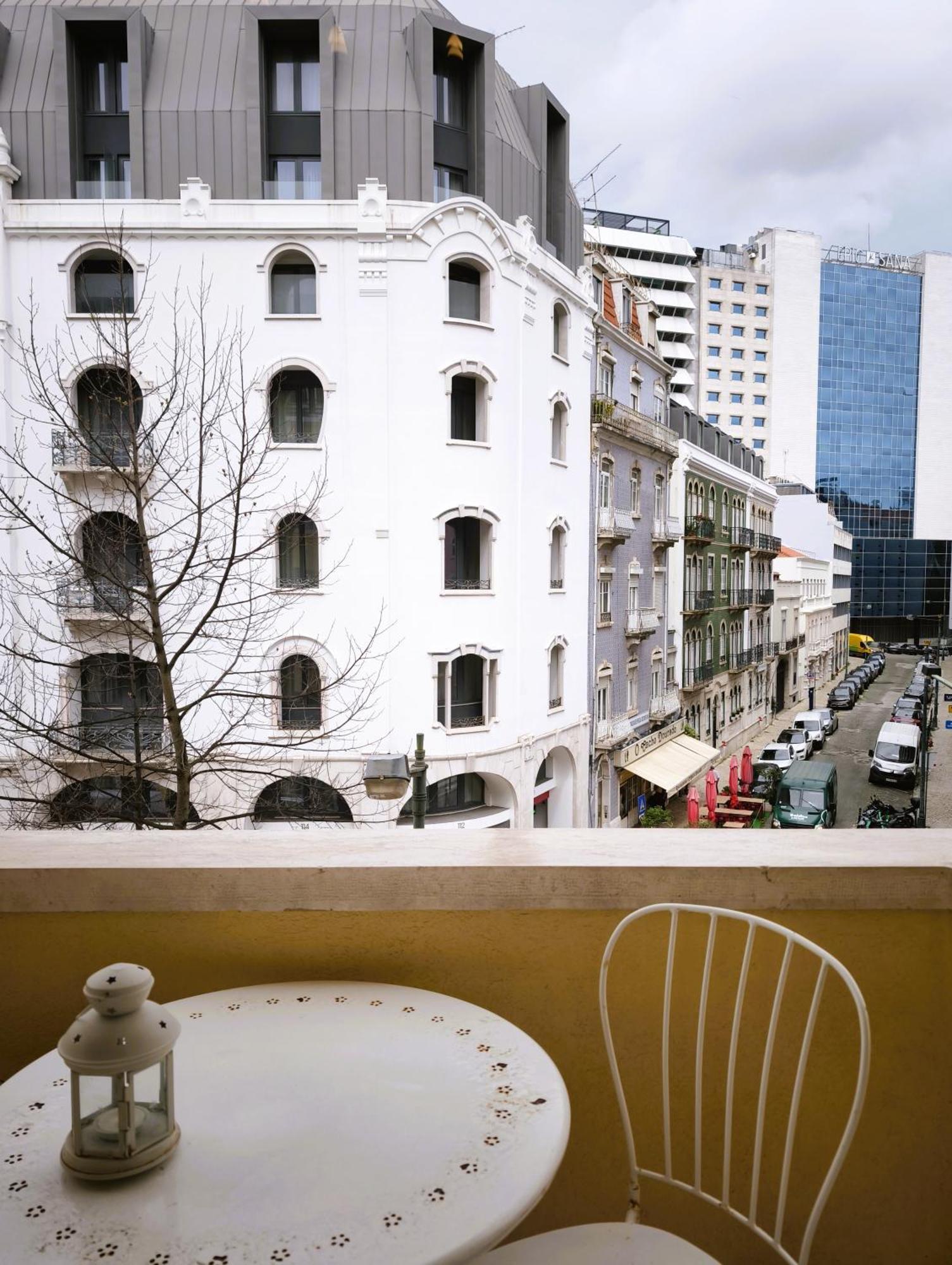 Ey Lisbon Guesthouse Екстериор снимка